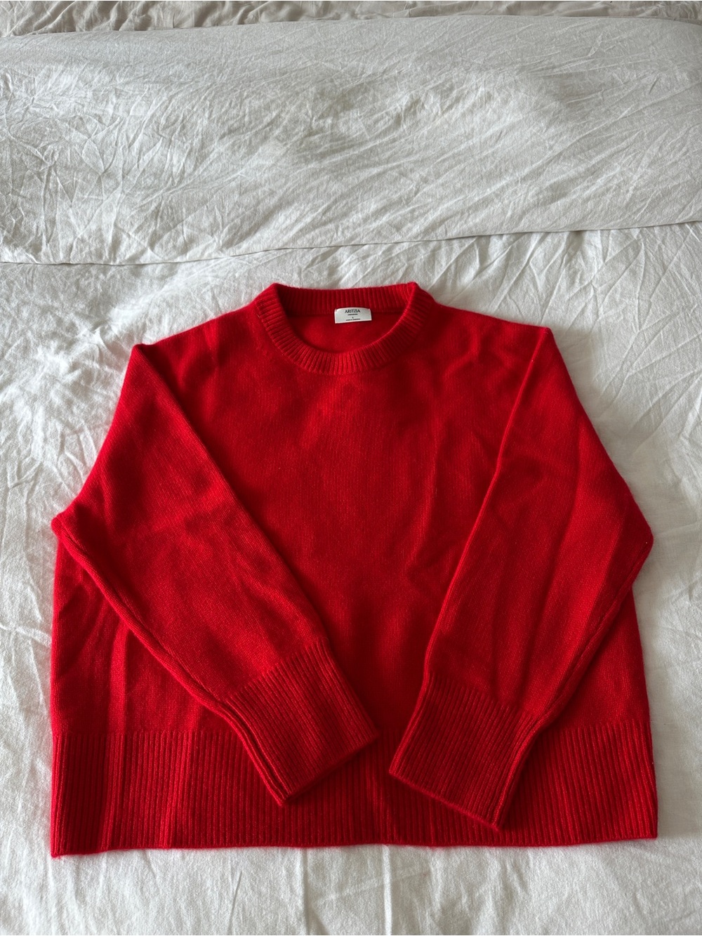 Aritzia Red Cashmere Crewneck Sweater - Picture 1 of 3